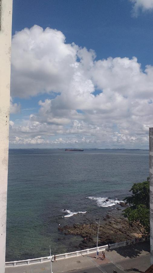 1/4, sala, Farol da Barra. Salvador Exterior foto