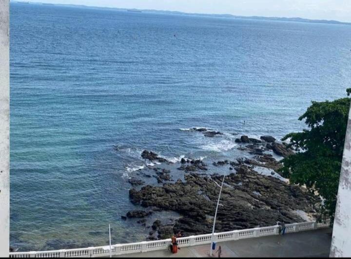 1/4, sala, Farol da Barra. Salvador Exterior foto